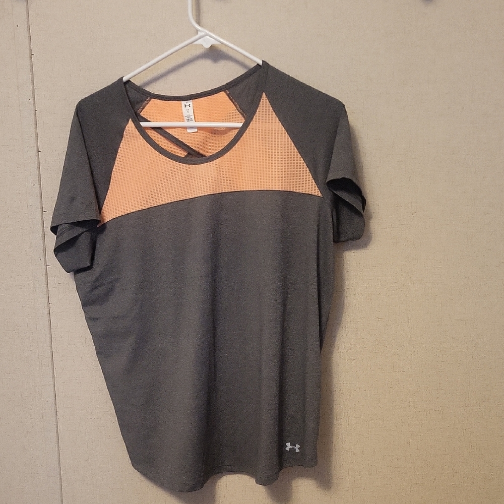 Under Armour Women's Charcoal and Peach Tee